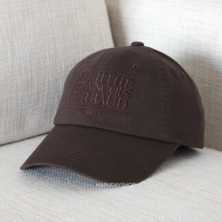หมวก MARITHE สีน้ำตาล (CLASSIC LOGO COVERED CAP)