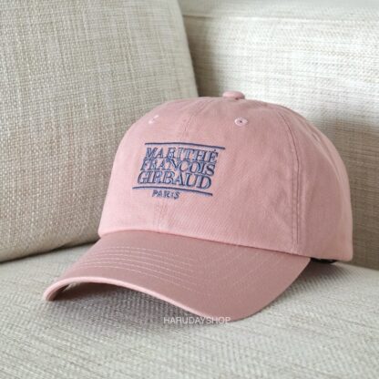 หมวก MARITHE สีชมพูเข้ม (SMALL CLASSIC LOGO CAP)