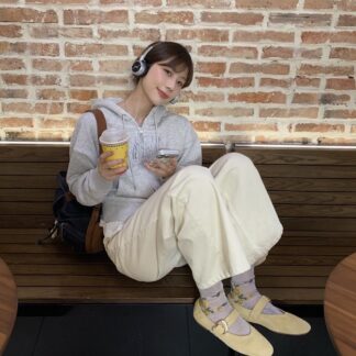 เสื้อ MARITHE สีเทา (W CLASSIC LOGO CROP HOODIE ZIPUP)