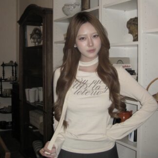 เสื้อ LETTERING OFF-SHOULDER TIE LONG SLEEVE